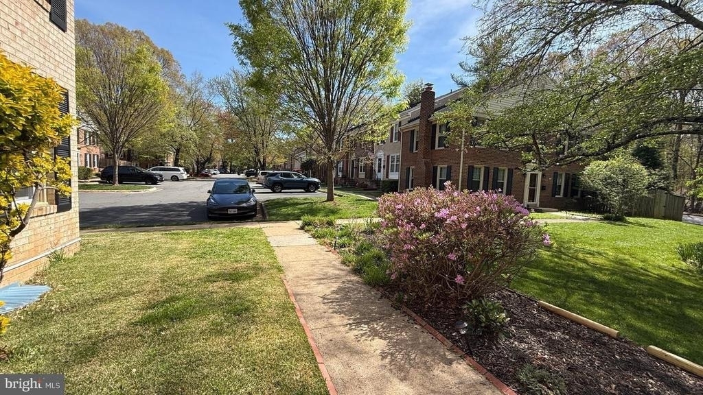 11951 Heathcote Court - Photo 3