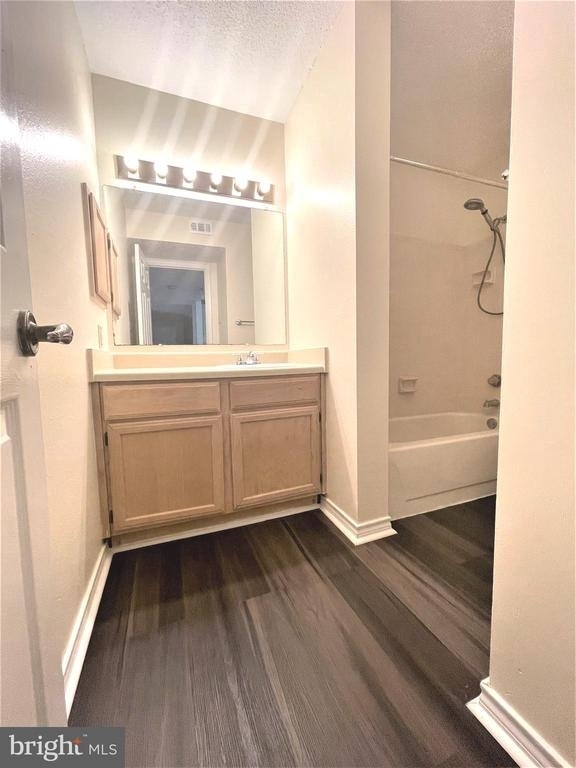 1505 Lincoln Way - Photo 26