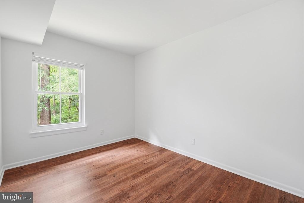 11619 Stoneview Square - Photo 23