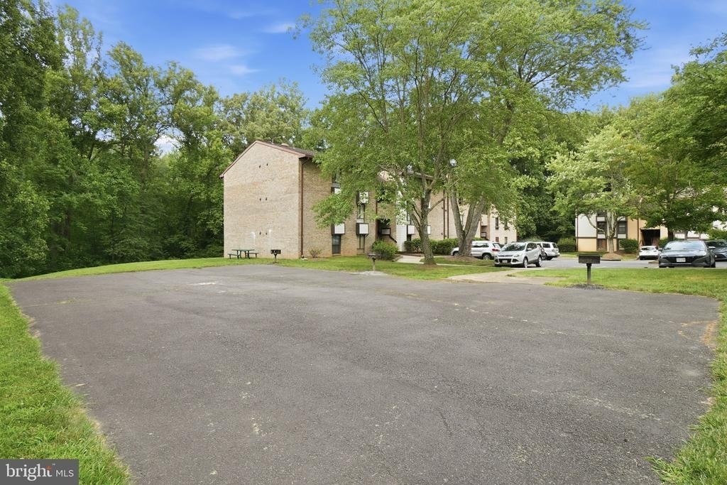 11619 Stoneview Square - Photo 33