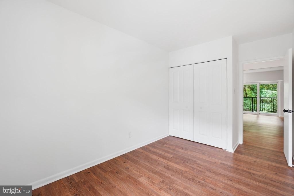 11619 Stoneview Square - Photo 15