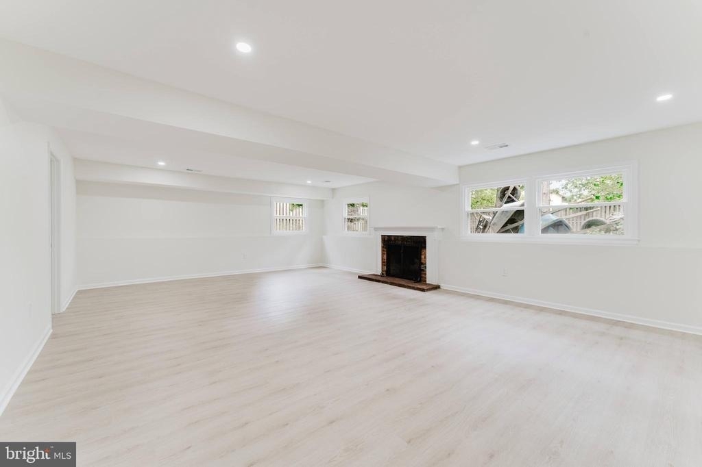 7107 Sontag Way - Photo 45