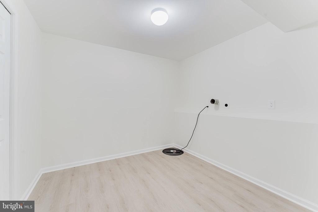 7107 Sontag Way - Photo 49
