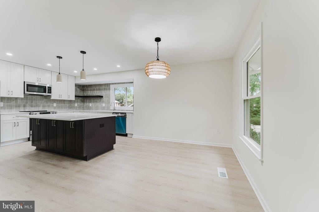 7107 Sontag Way - Photo 12