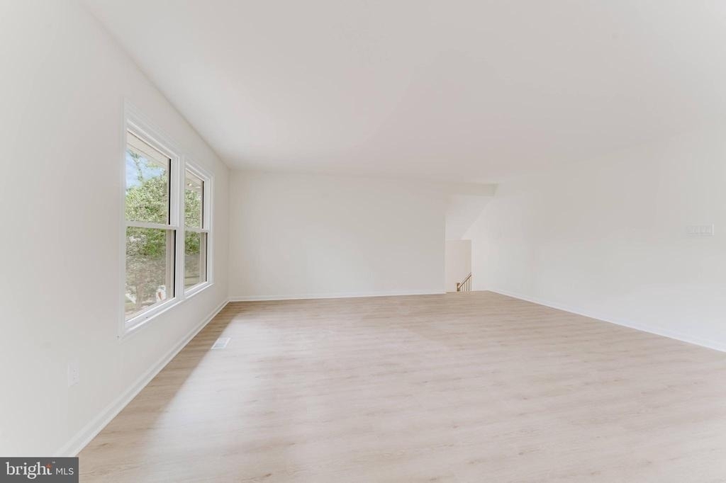 7107 Sontag Way - Photo 32