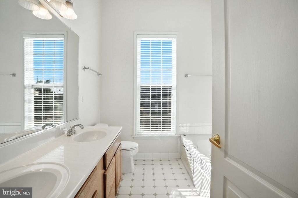 12180 Abington Hall Place - Photo 28