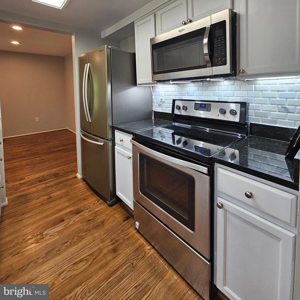 6430 Shannon Station Court - Photo 9
