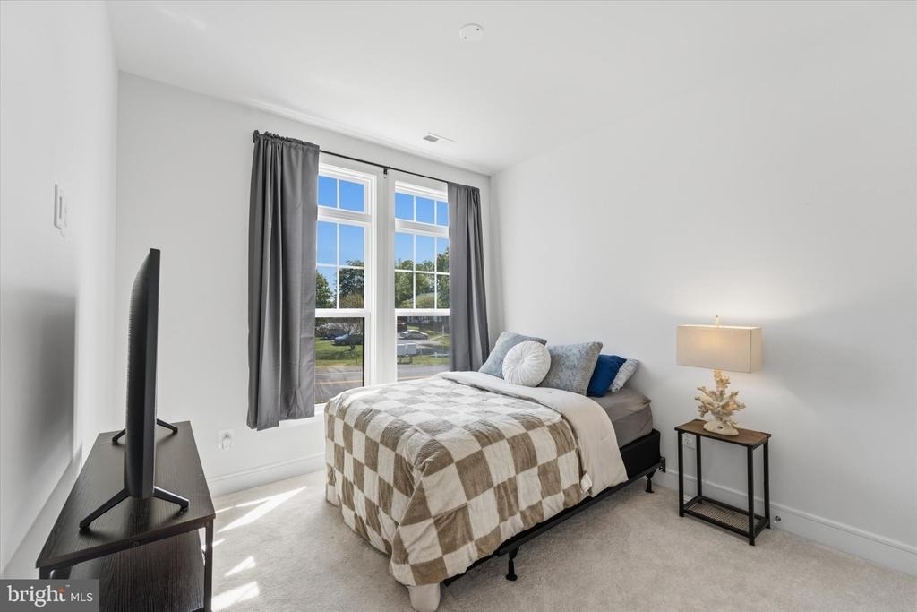 4256 Frost Street - Photo 3