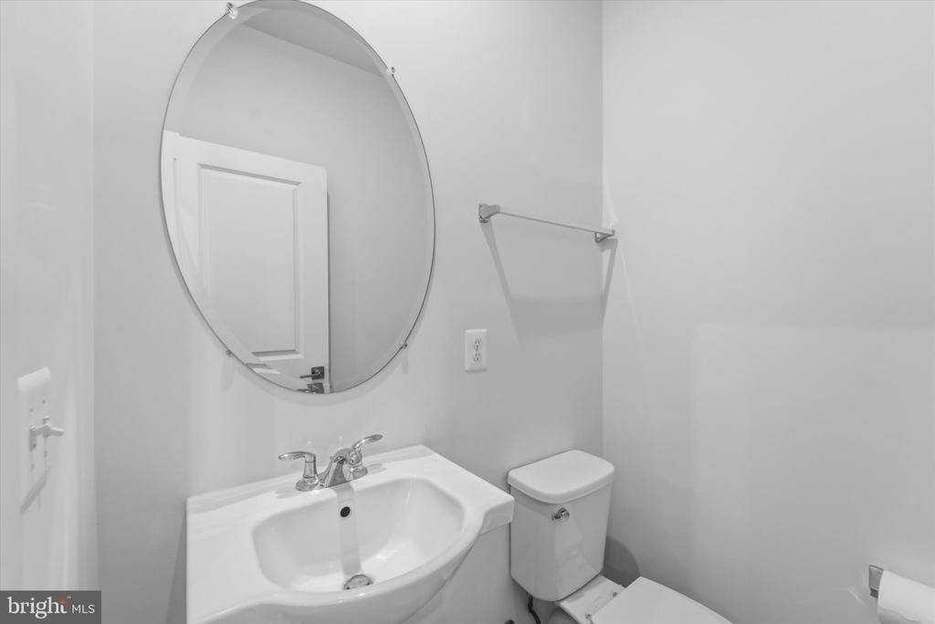 4256 Frost Street - Photo 11
