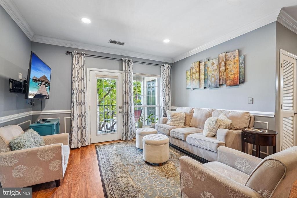 4850 Eisenhower Avenue - Photo 8