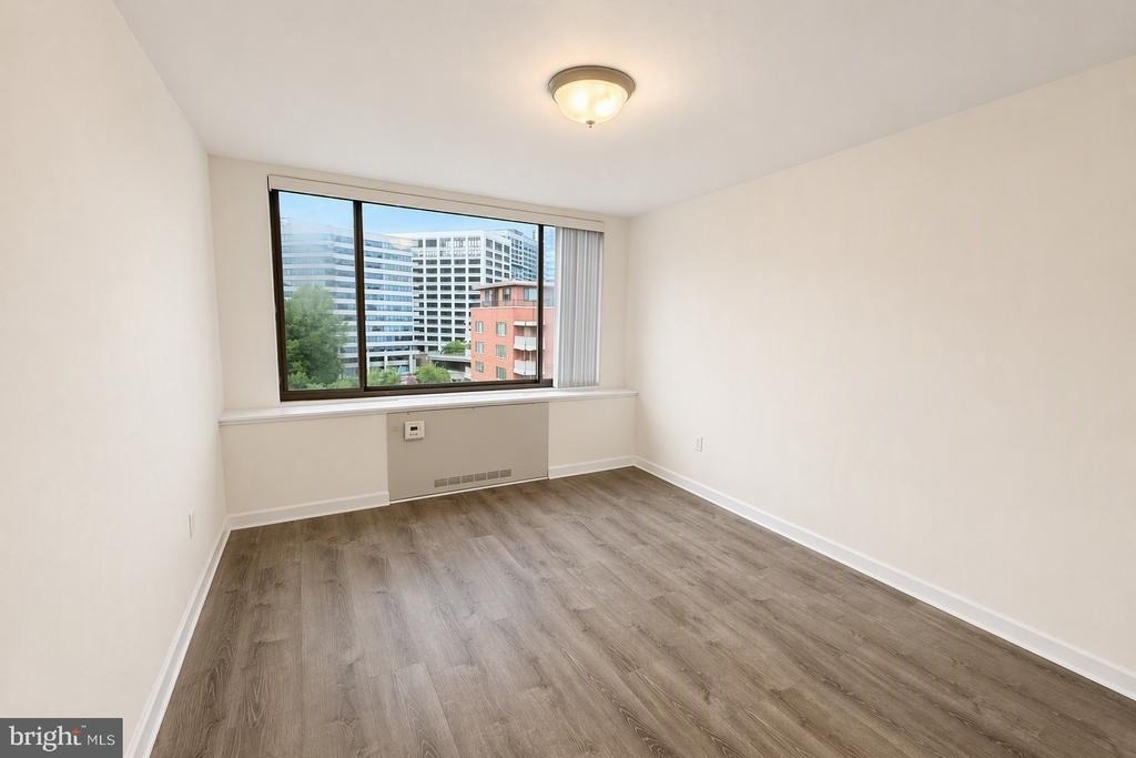 1111 Arlington Boulevard - Photo 2