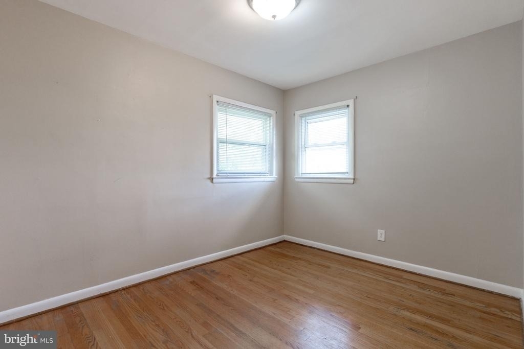 4141 21st Road N - Photo 4