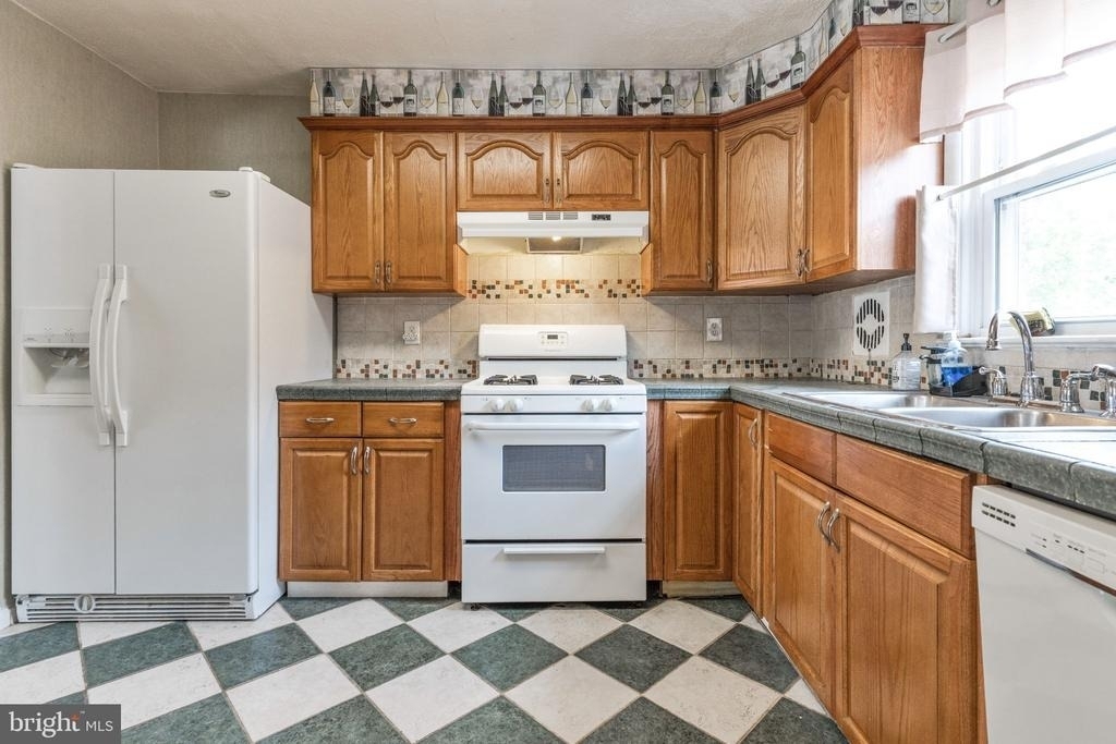 4141 21st Road N - Photo 35