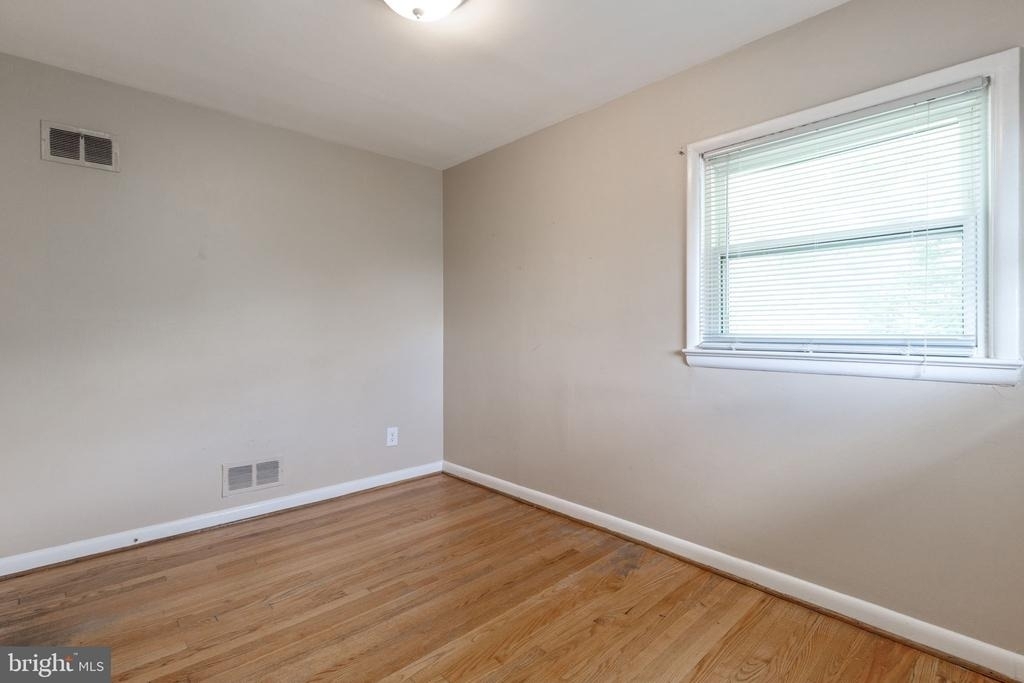4141 21st Road N - Photo 6