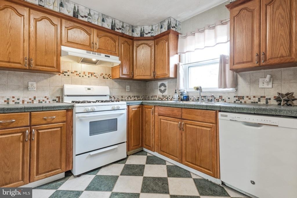 4141 21st Road N - Photo 34