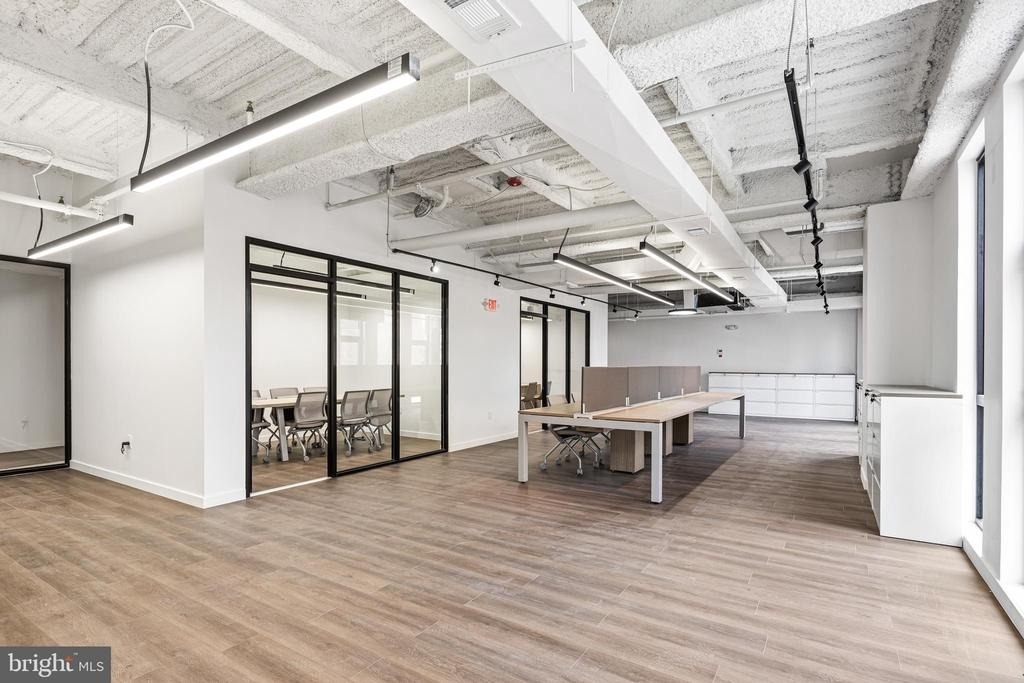 915 N Broad Street - Photo 25