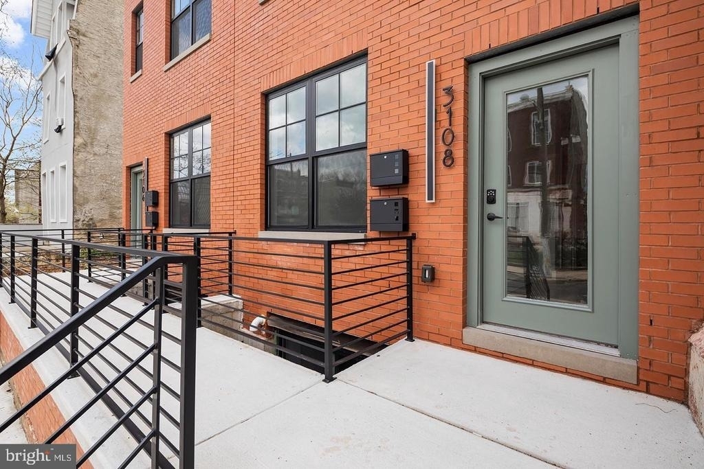 3108 Clifford Street - Photo 22