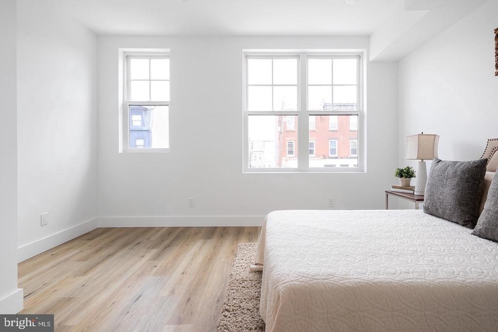 3108 Clifford Street - Photo 9