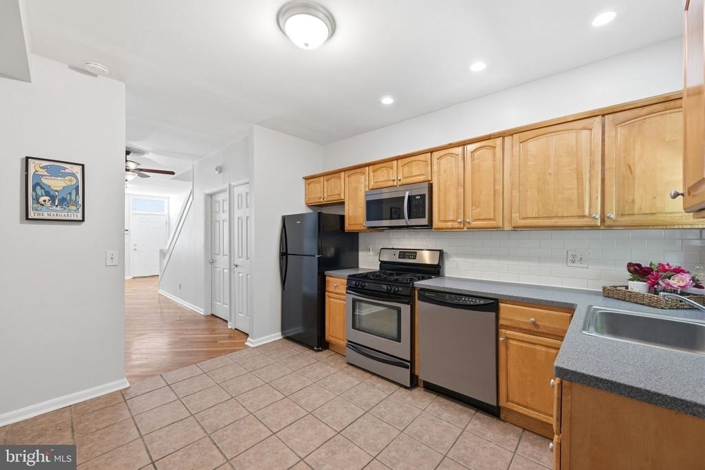928 N Bambrey Street - Photo 9