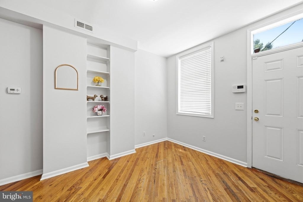 928 N Bambrey Street - Photo 3