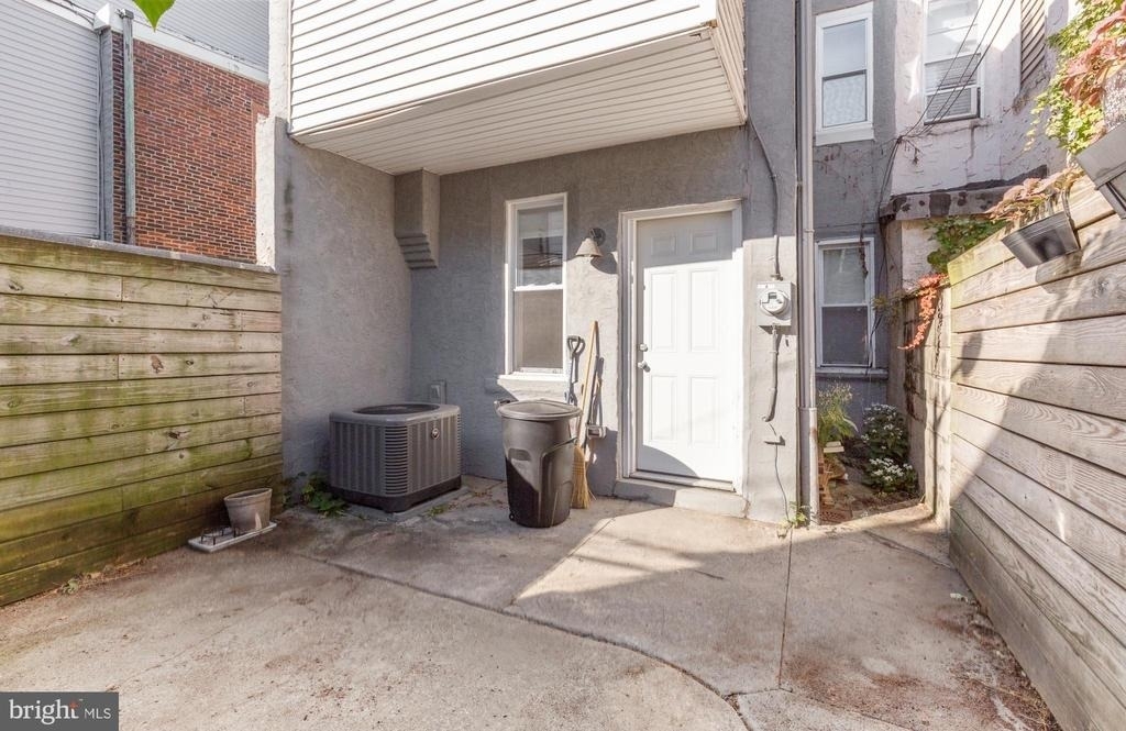 1517 S Lecount Street - Photo 8