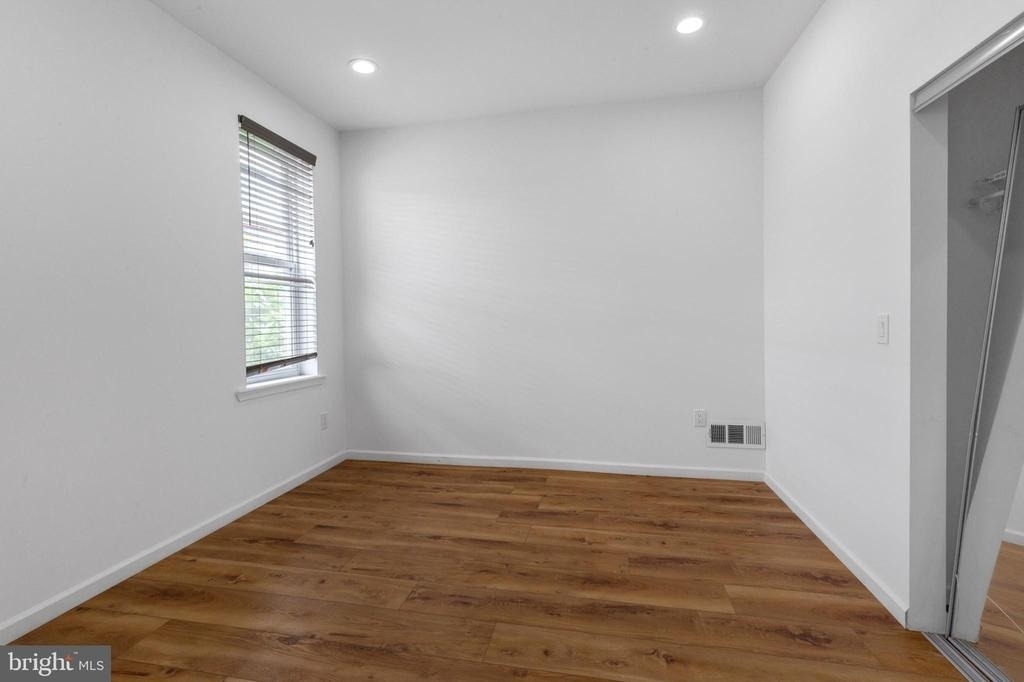 2516 W Master Street - Photo 24