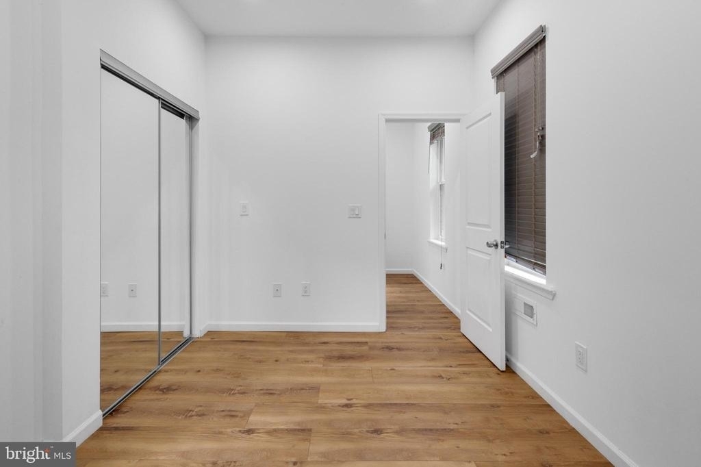 2516 W Master Street - Photo 18