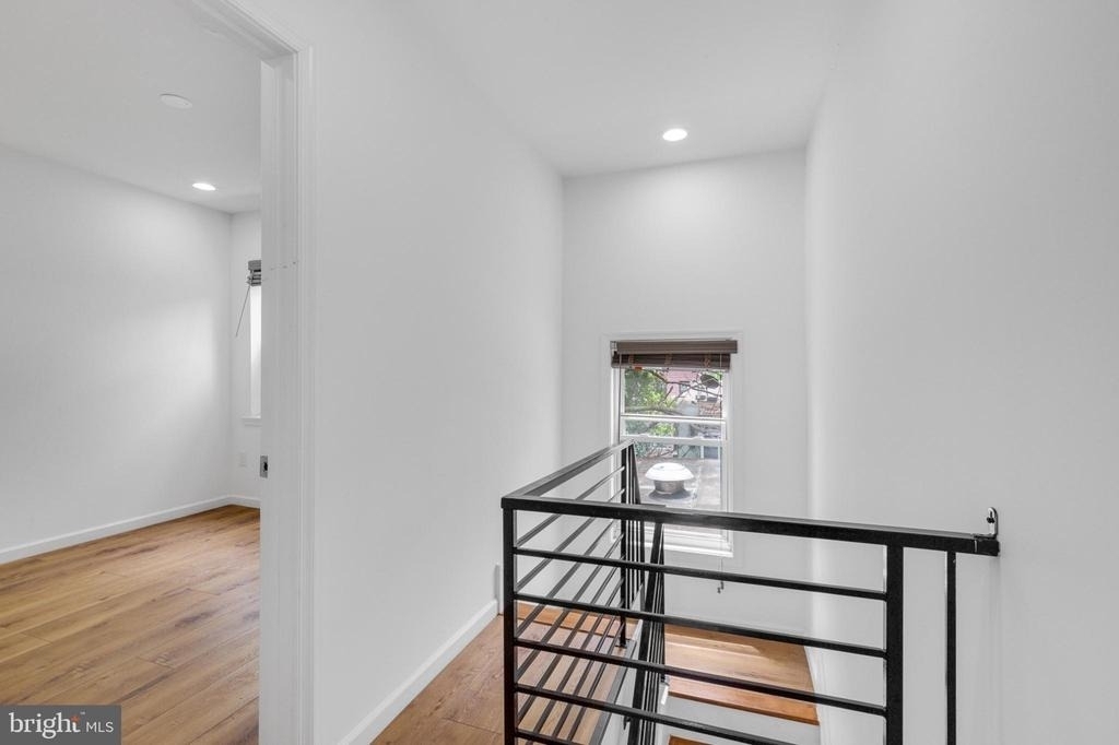 2516 W Master Street - Photo 27