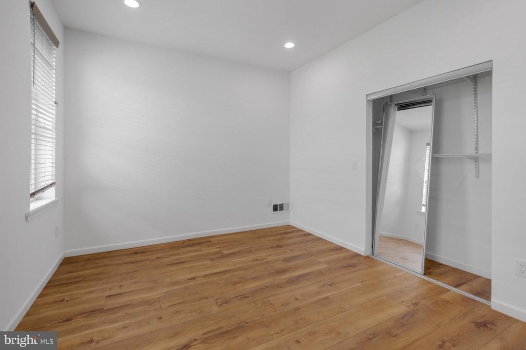 2516 W Master Street - Photo 25
