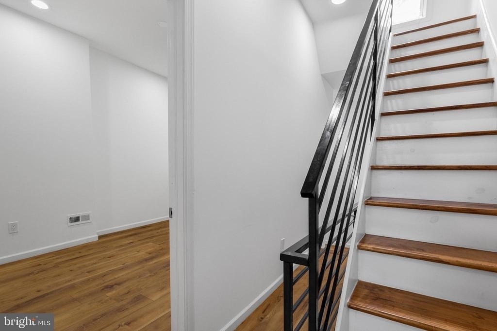 2516 W Master Street - Photo 19