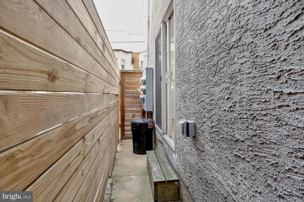 1702 Point Breeze Avenue - Photo 5