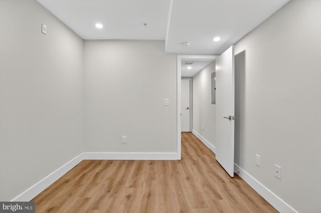 1702 Point Breeze Avenue - Photo 7