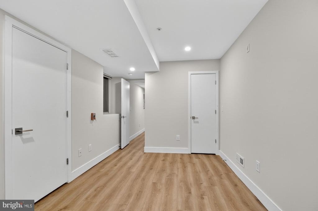 1702 Point Breeze Avenue - Photo 12