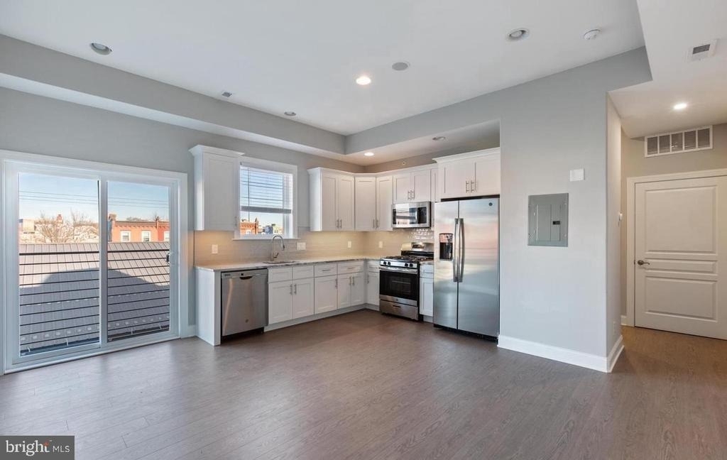 1845 N 6th Street - Photo 1