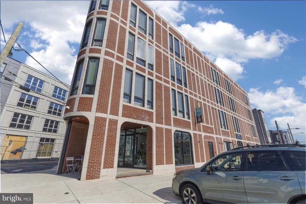 2401 Frankford Avenue - Photo 24