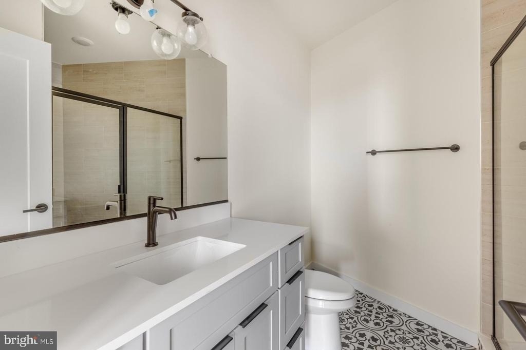 2401 Frankford Avenue - Photo 14