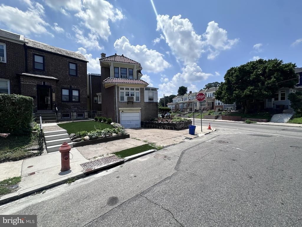 1538 Clearview Street - Photo 1