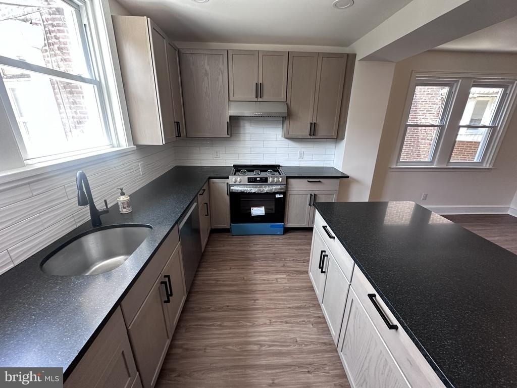 1538 Clearview Street - Photo 7