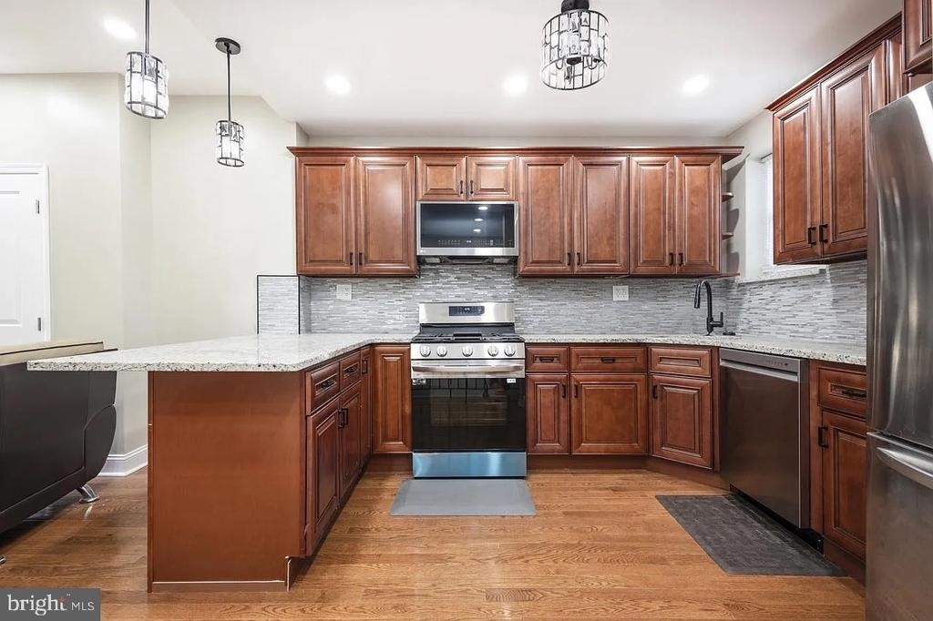 1504 N 26th Street - Photo 0
