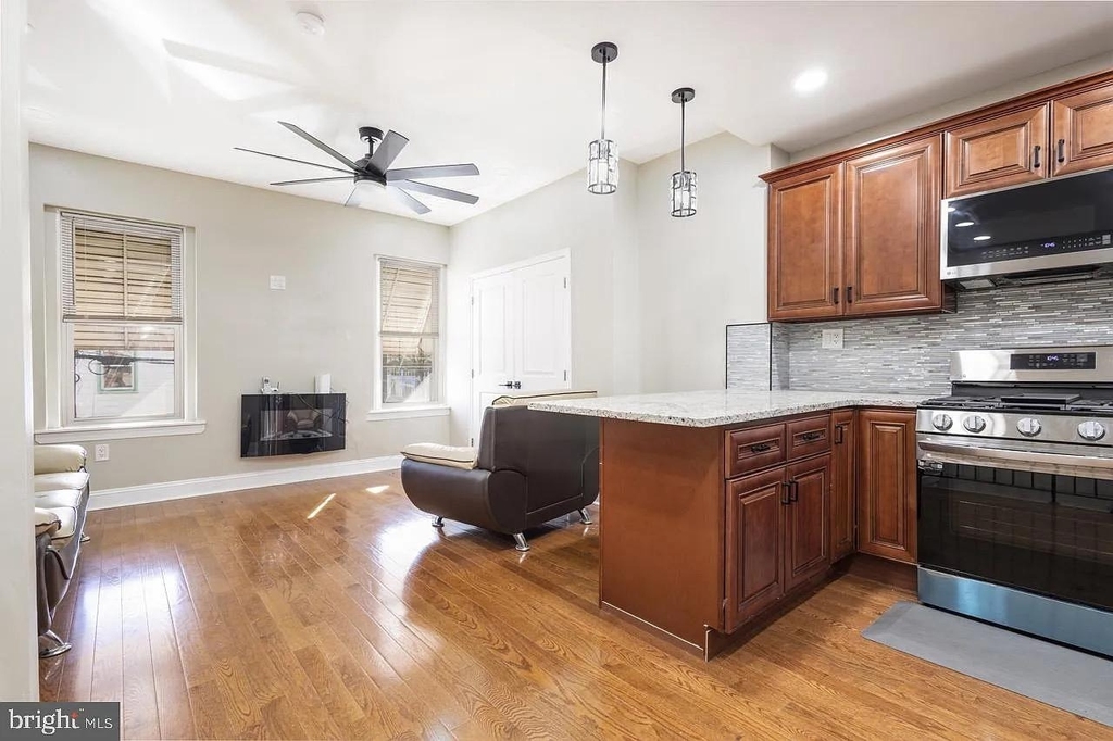 1504 N 26th Street - Photo 3
