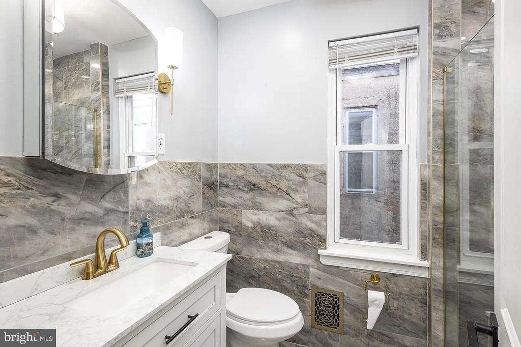 1504 N 26th Street - Photo 2