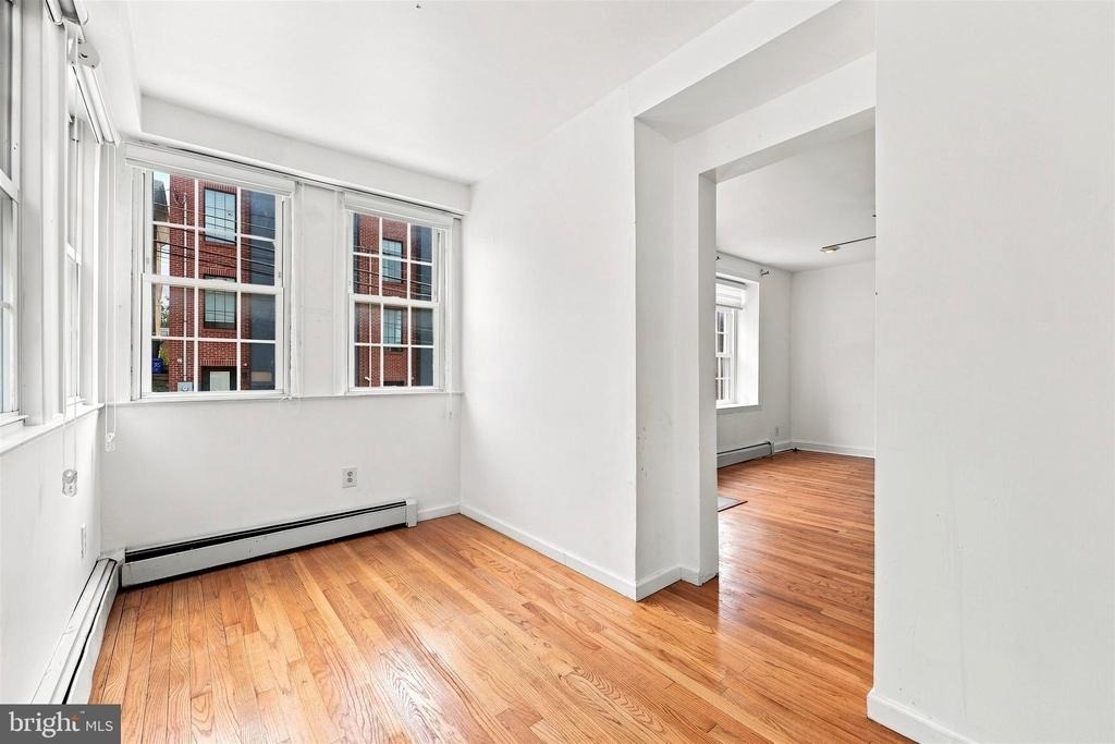134 Shurs Lane - Photo 4