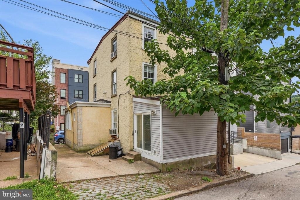134 Shurs Lane - Photo 14