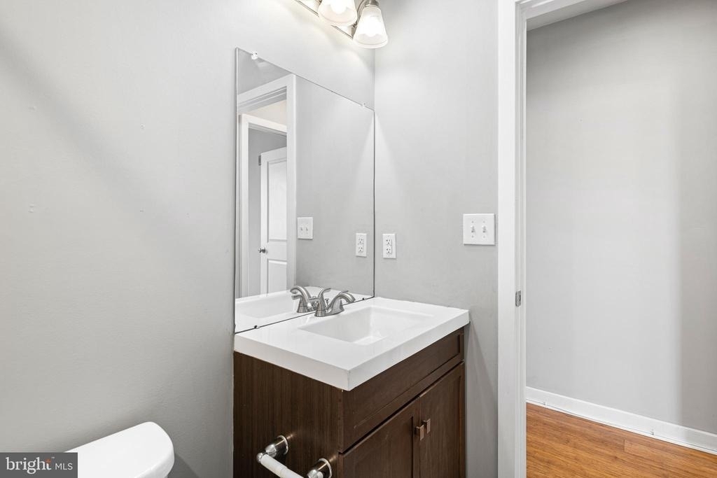 616 S 4th Street - Photo 8