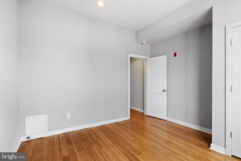 616 S 4th Street - Photo 6