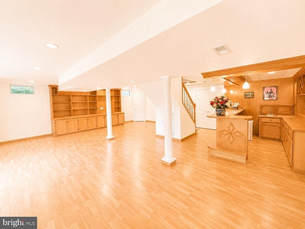 4037 Runnymead Drive - Photo 30