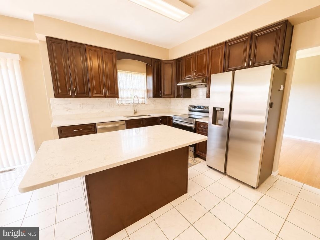 4037 Runnymead Drive - Photo 12
