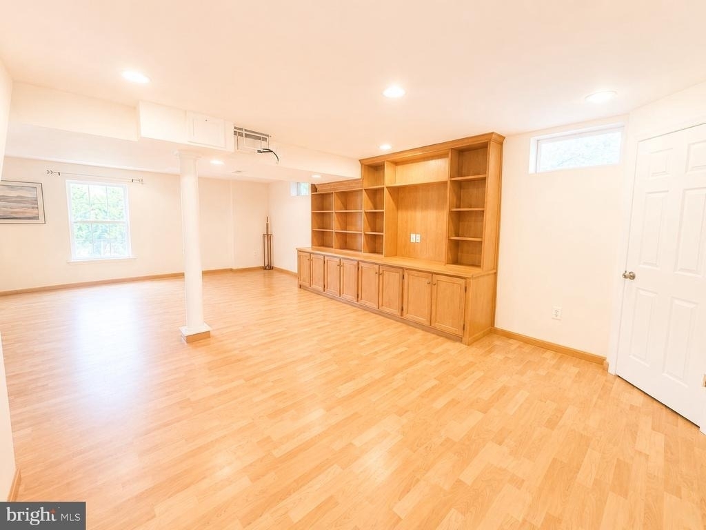 4037 Runnymead Drive - Photo 29