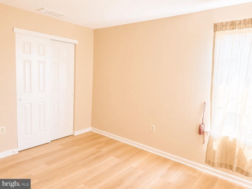 4037 Runnymead Drive - Photo 21