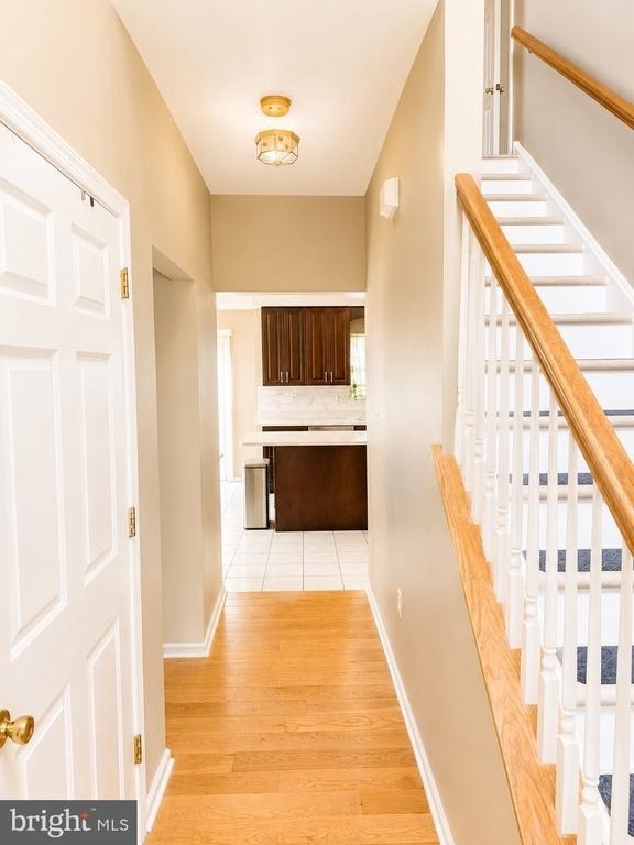 4037 Runnymead Drive - Photo 3